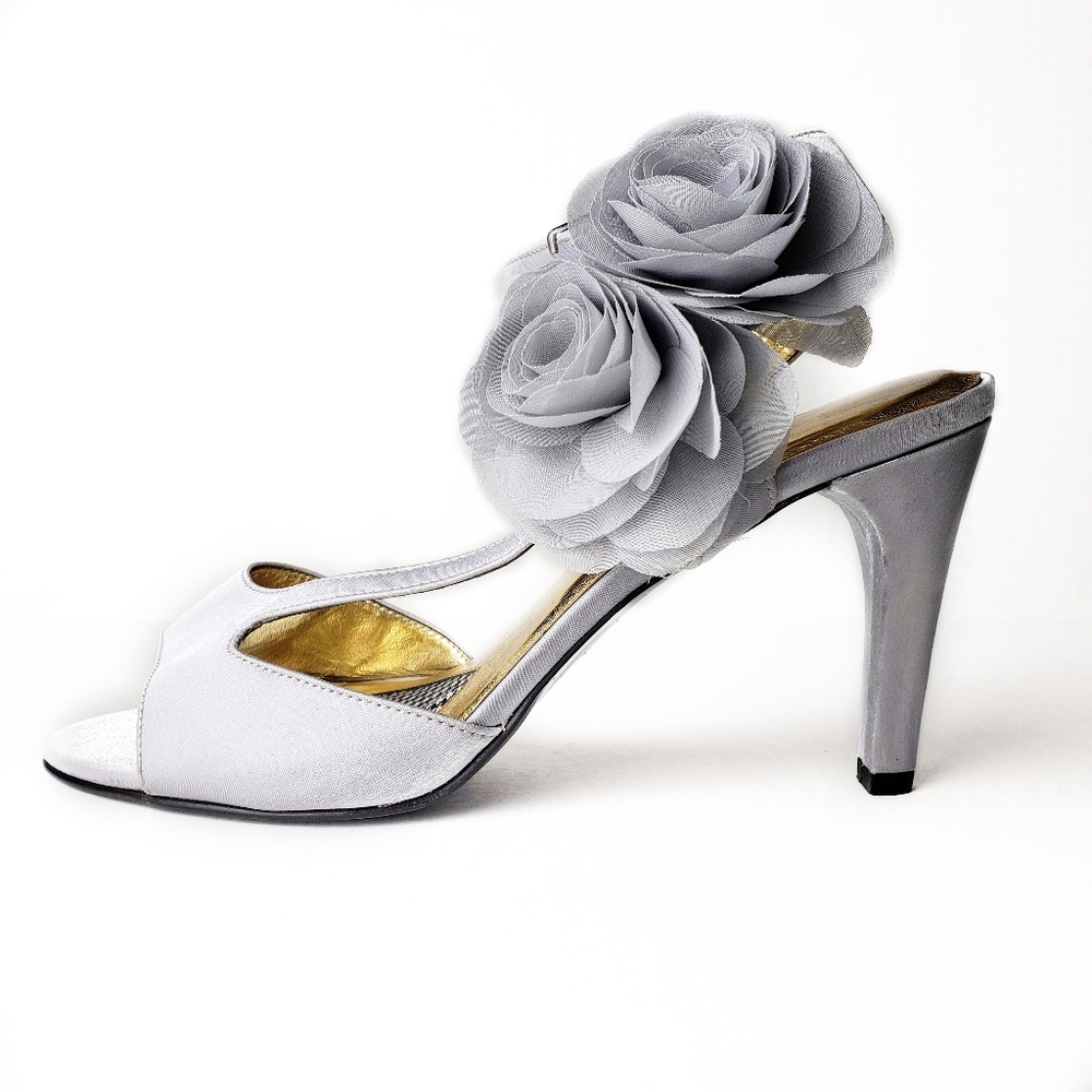 Ros Hommerson Grey Chiffon Flower Heels